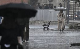 Meteoroloji Saat Vererek Uyardı! 12 İle Sarı Kodlu Uyarı: Aralarında İstanbul da Var!